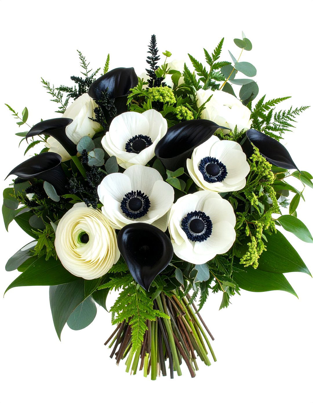Black and White Wedding Florals with Monochrome Drama - 20 Black and White Wedding Ideas