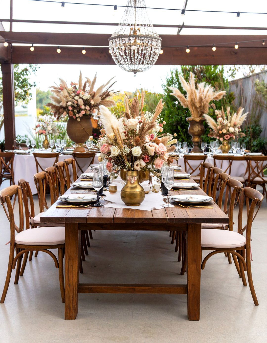 Boho Wedding Dried Flower Arrangements - 20 boho wedding ideas