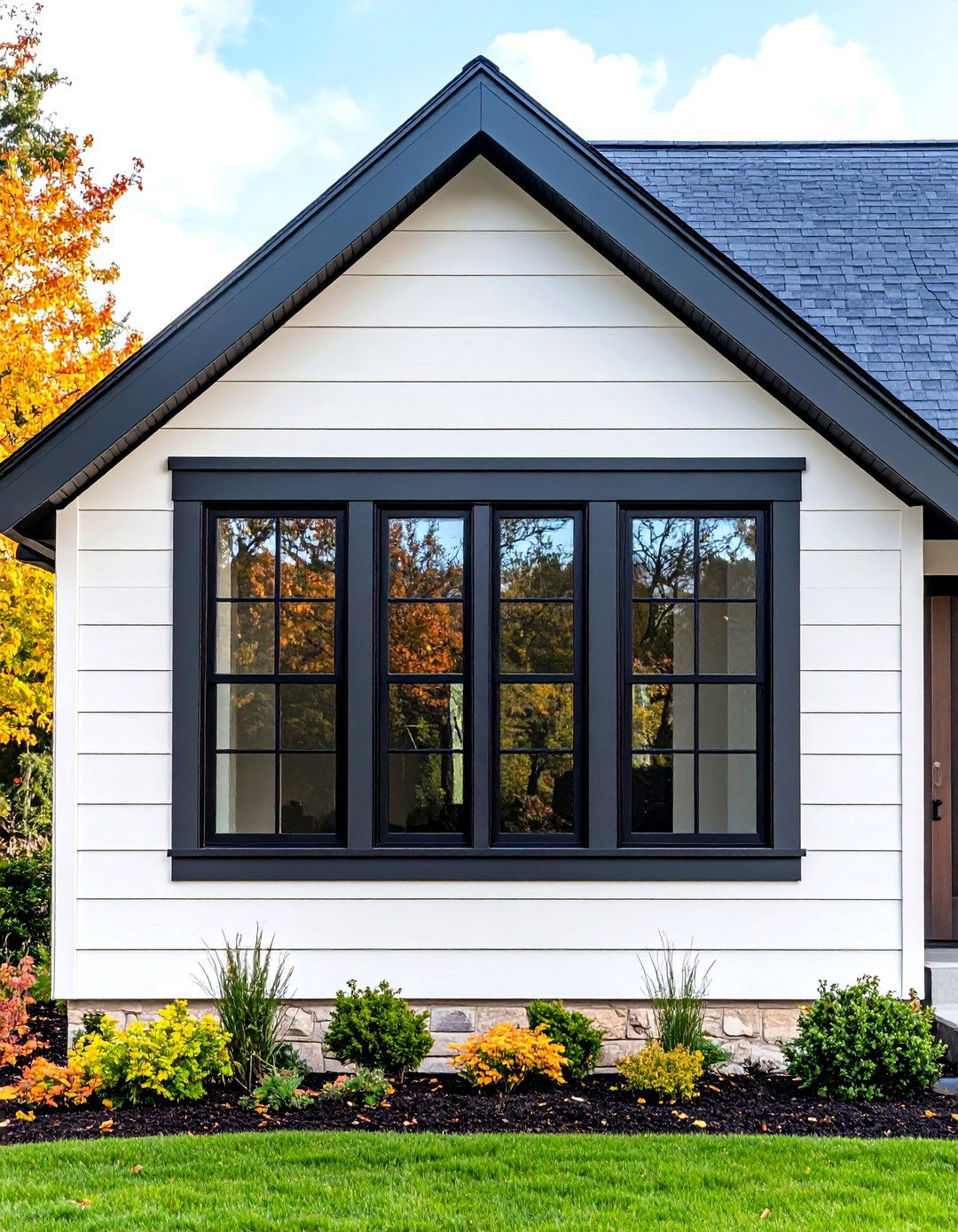 Bold Black Window Trim for Modern Appeal - 20 Exterior Window Trim Ideas