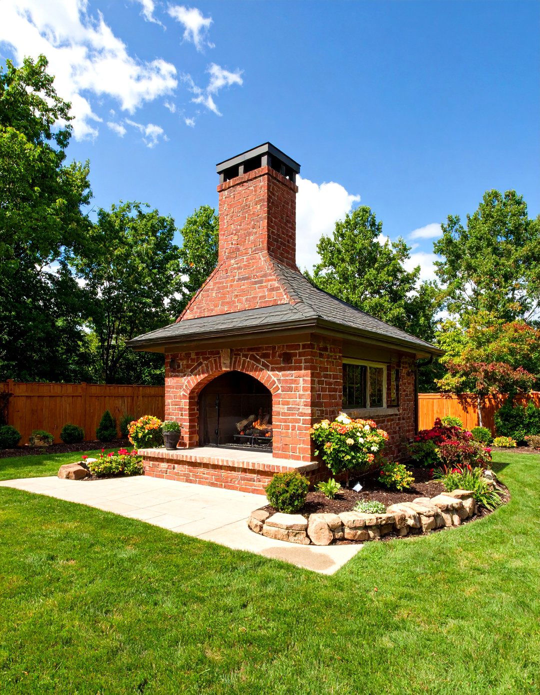Brick Traditional Outdoor Corner Fireplace - 20 Outdoor Corner Fireplace Ideas