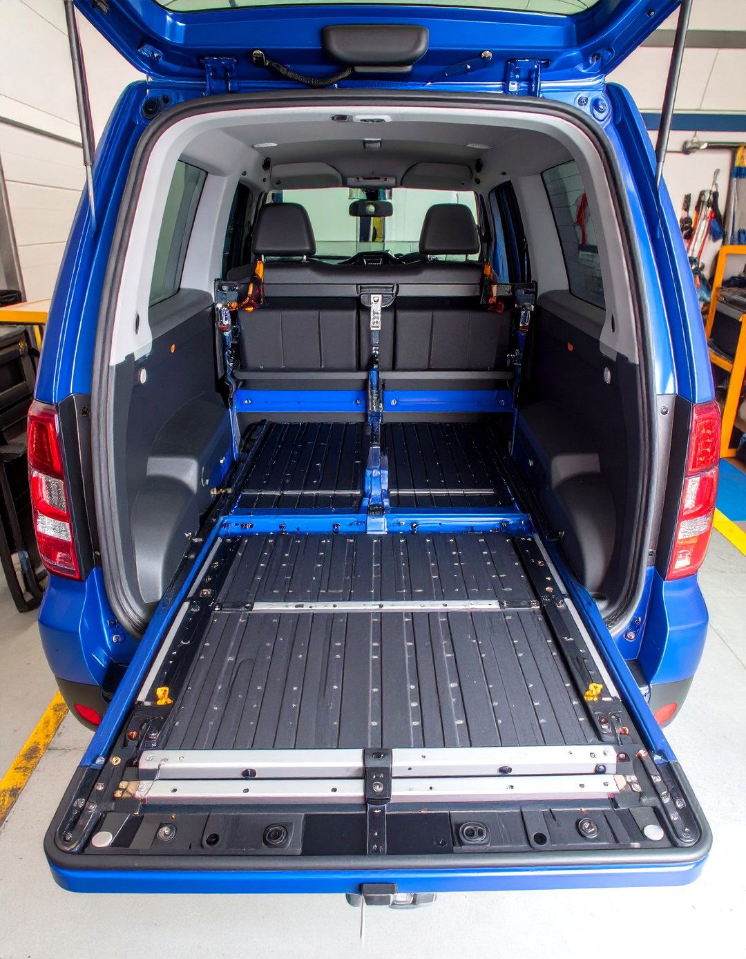 Cargo Slider Platforms - 20 Truck Bed Storage Ideas