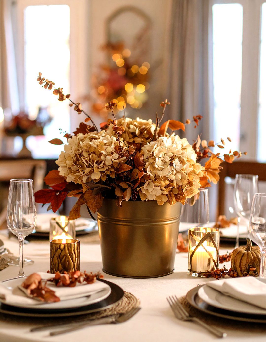 Dried Hydrangea Autumn Centerpiece - 20 Hydrangea Centerpiece Ideas