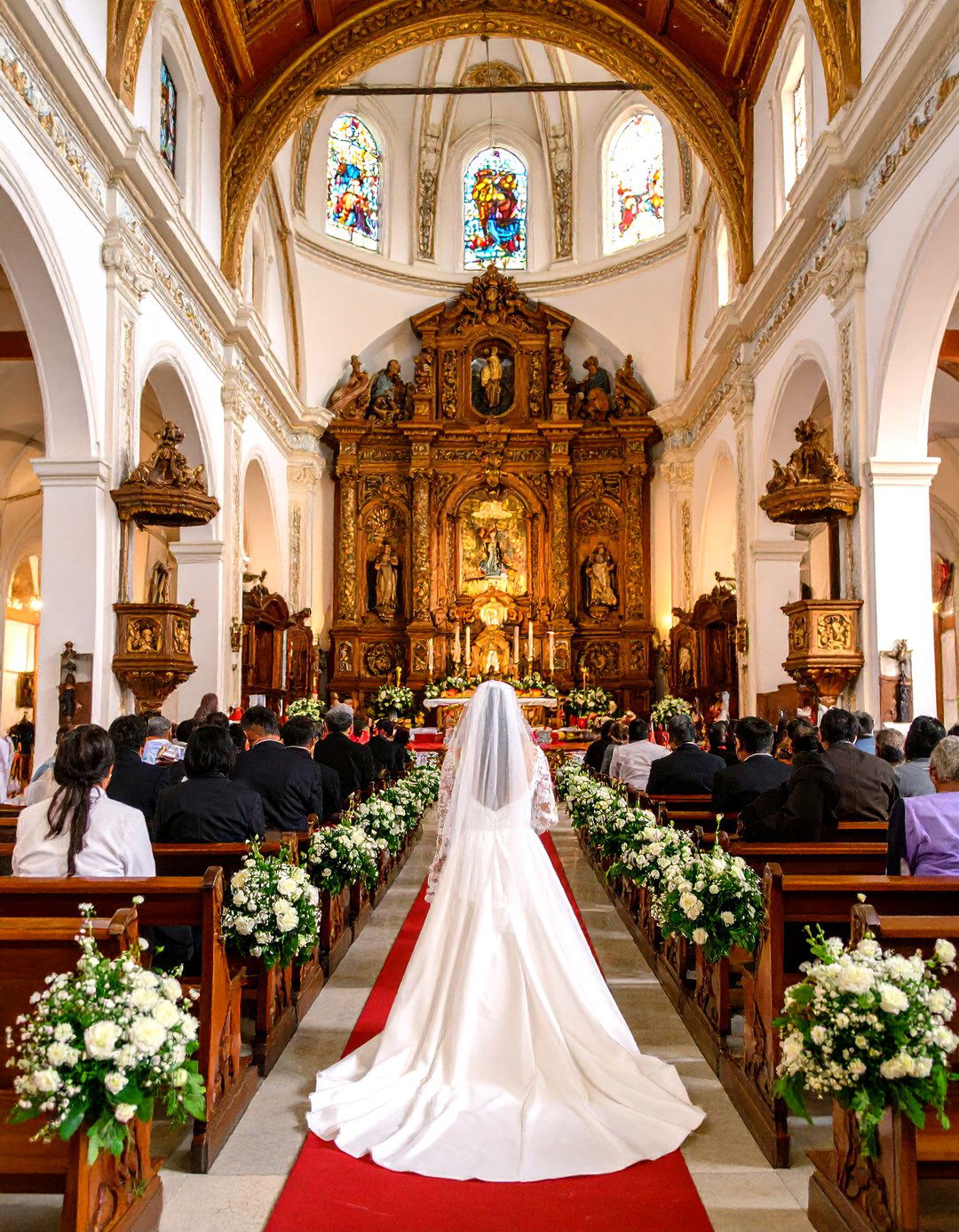 Elegant Colonial Mexican Wedding - 20 Mexican Wedding Ideas