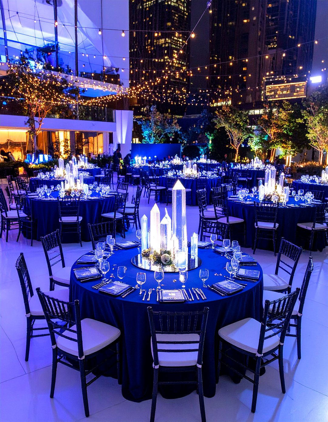 Galactic Star Wars Disney Wedding Theme - 20 Disney Wedding Ideas