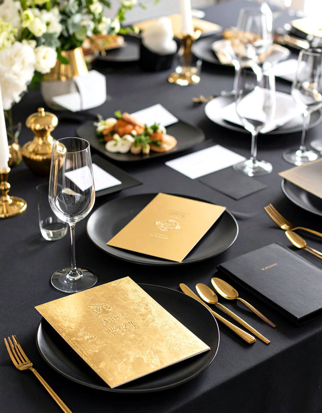 Great Gatsby Gold Foil Stationery and Menus - 20 Great Gatsby Wedding Ideas