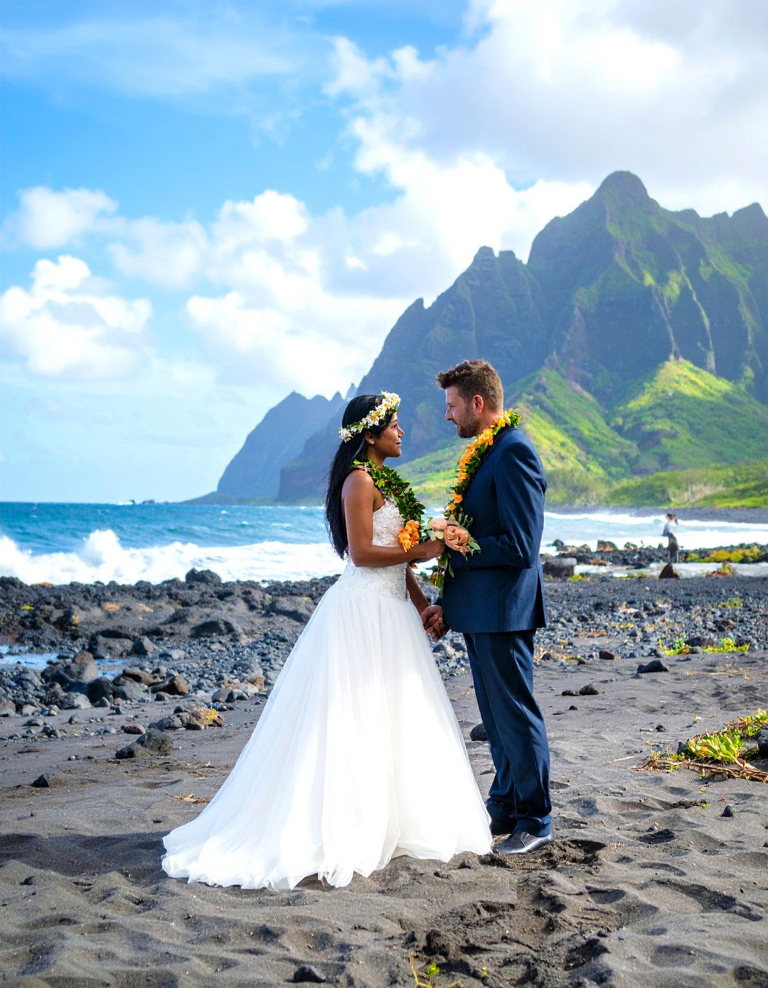 Hawaiian Volcano Destination Wedding - 20 Destination Wedding Ideas
