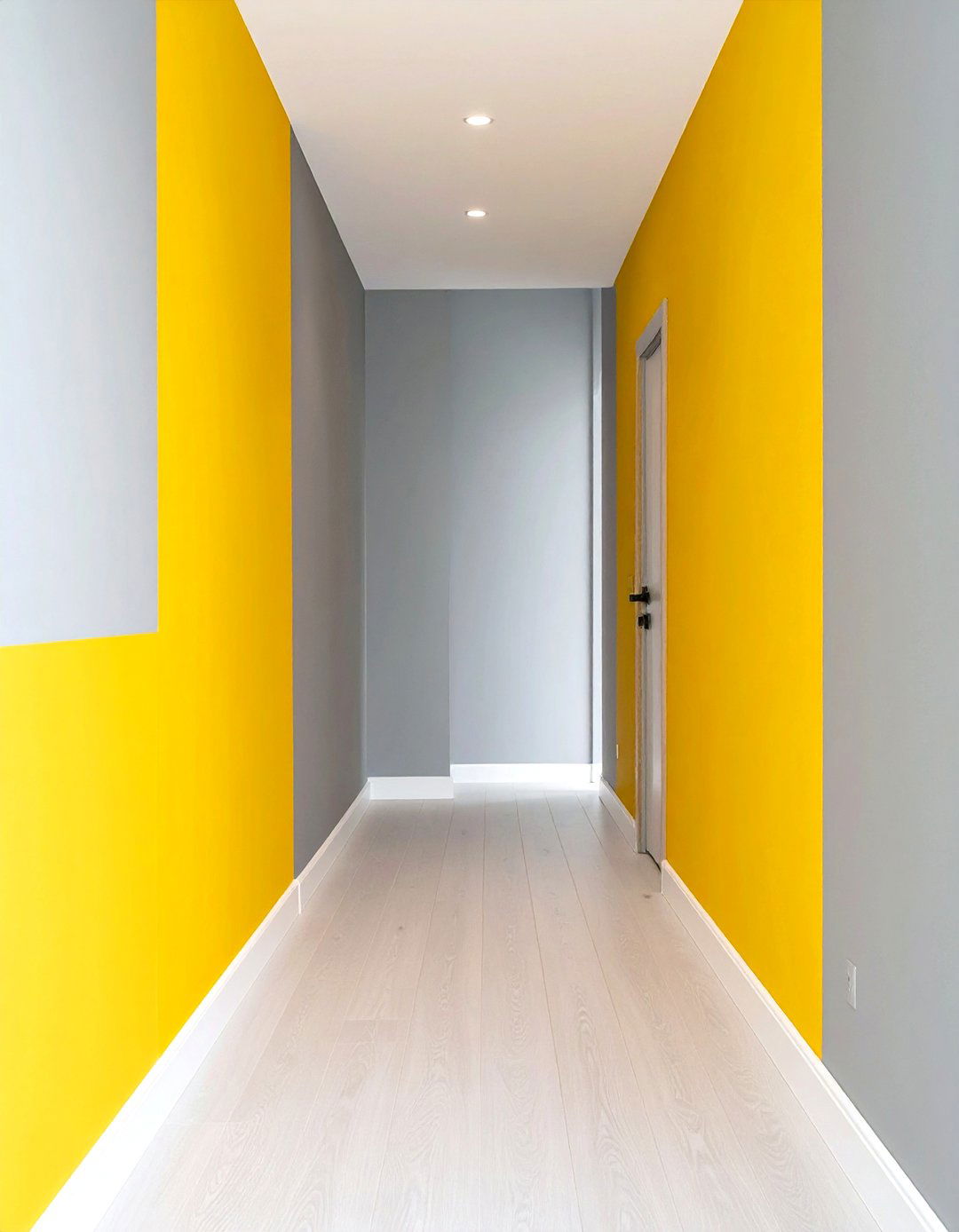 Horizontal Banding in Three Quarter Proportions - 20 Two Tone Wall Paint Ideas
