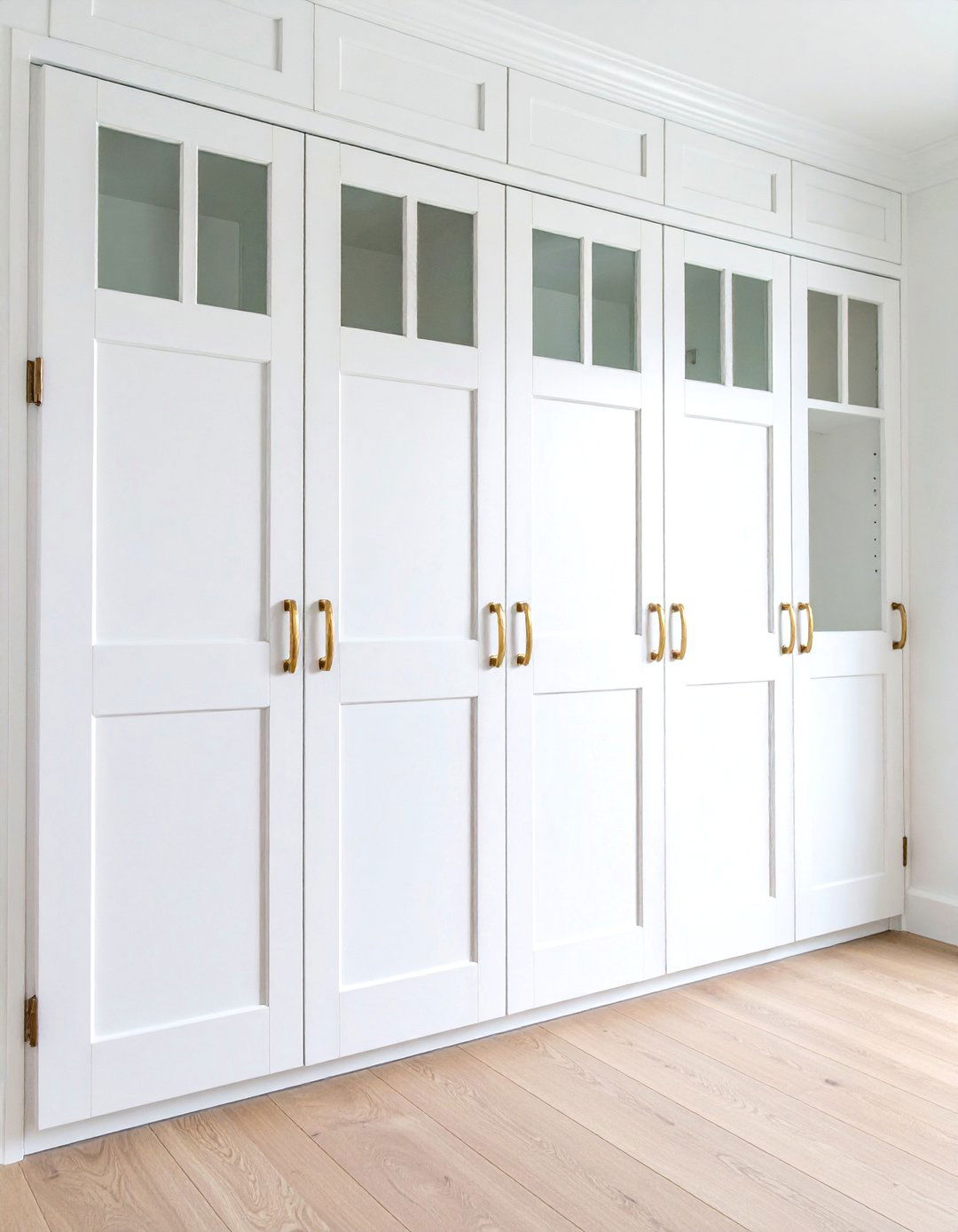 Install Pocket Doors - 20 Walk in Pantry Ideas
