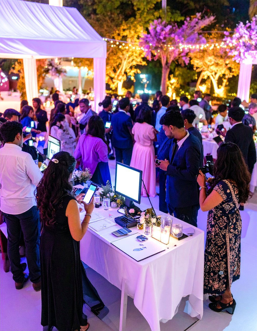 Interactive Guest Memories Disney Wedding Tech Twist - 20 Disney Wedding Ideas