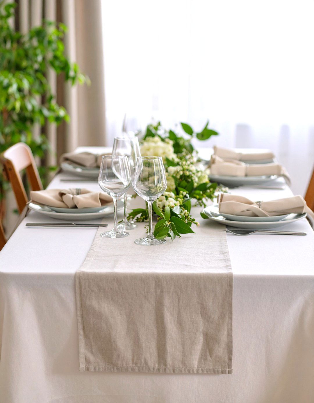 Minimalist Linen Runner Elevates the Dining Table - 20 Dining Room Table Decor Ideas