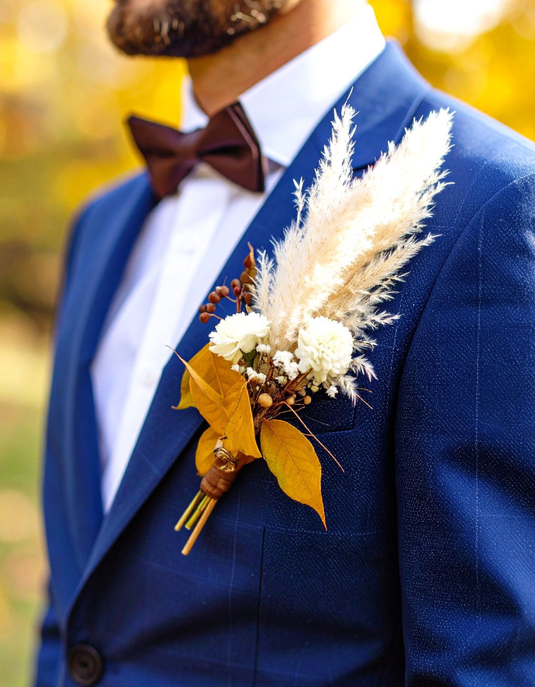 Pampas Grass Wedding Boutonniere Accents - 20 Pampas Grass Wedding Decor Ideas