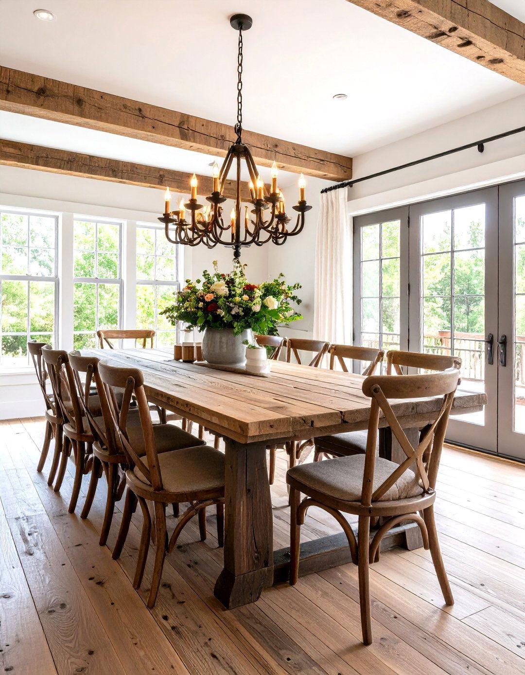 Reclaimed Barn Wood Rustic Dining Room Paradise - 20 Rustic Dining Room Ideas