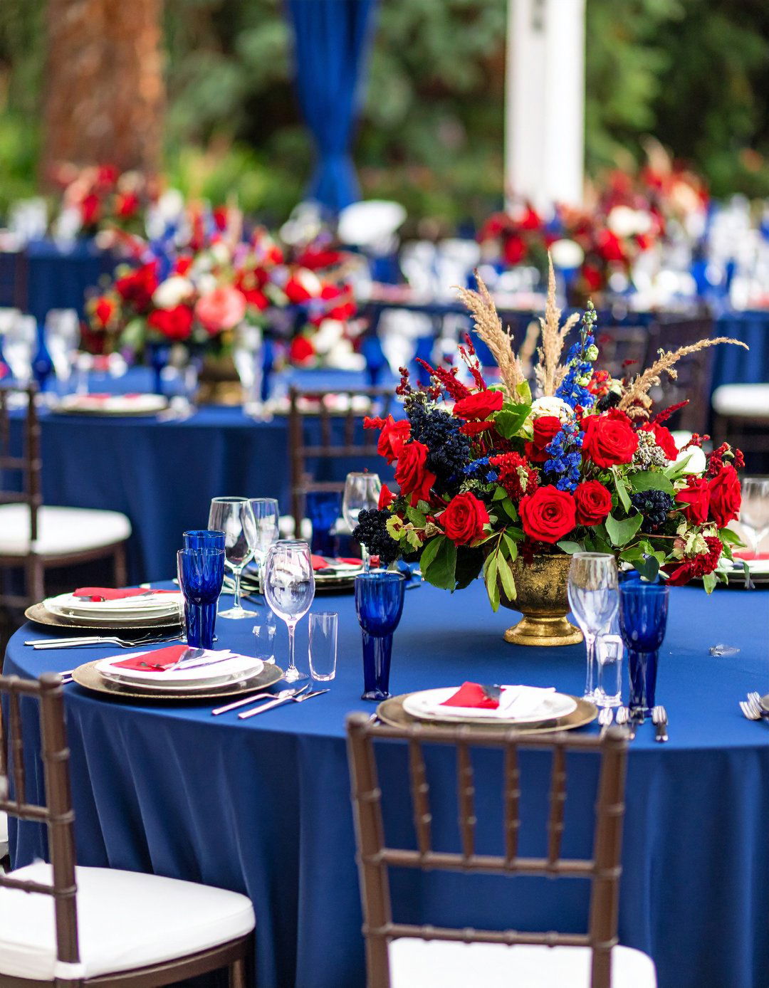 Red and Navy Blue Wedding Theme - 20 Red Wedding Theme Ideas